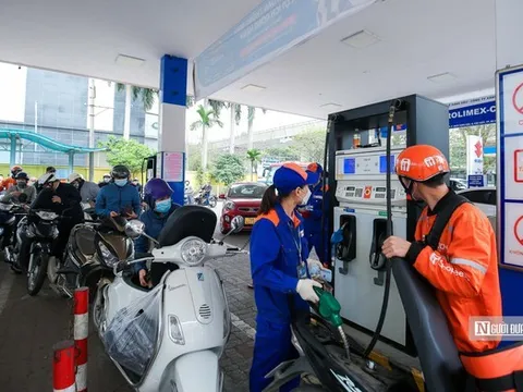 Giảm 50% thuế bảo vệ môi trường với xăng, dầu, mỡ nhờn hết năm 2026