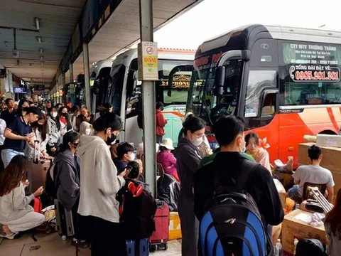 Nhiều nhà xe đồng loạt điều chỉnh giá vé