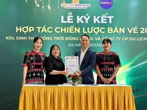 Cổng Trời Đông Giang trao chứng nhận đối tác chiến lược duy nhất cho DANAGO