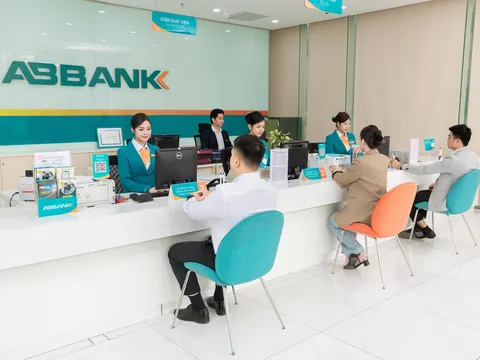 ABBANK thông báo tạm dừng giao dịch điện tử với doanh nghiệp chưa định danh sinh trắc học từ 01/07/2025